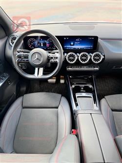 مێرسێدس بێنز GLA